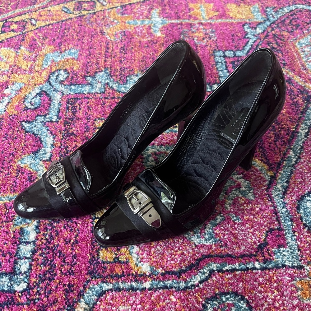 Gucci Patent Buckle Tuxedo Shoes - Size 7